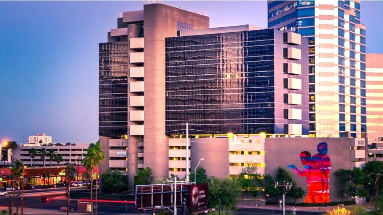 image from 'tallest mural in arizona' film